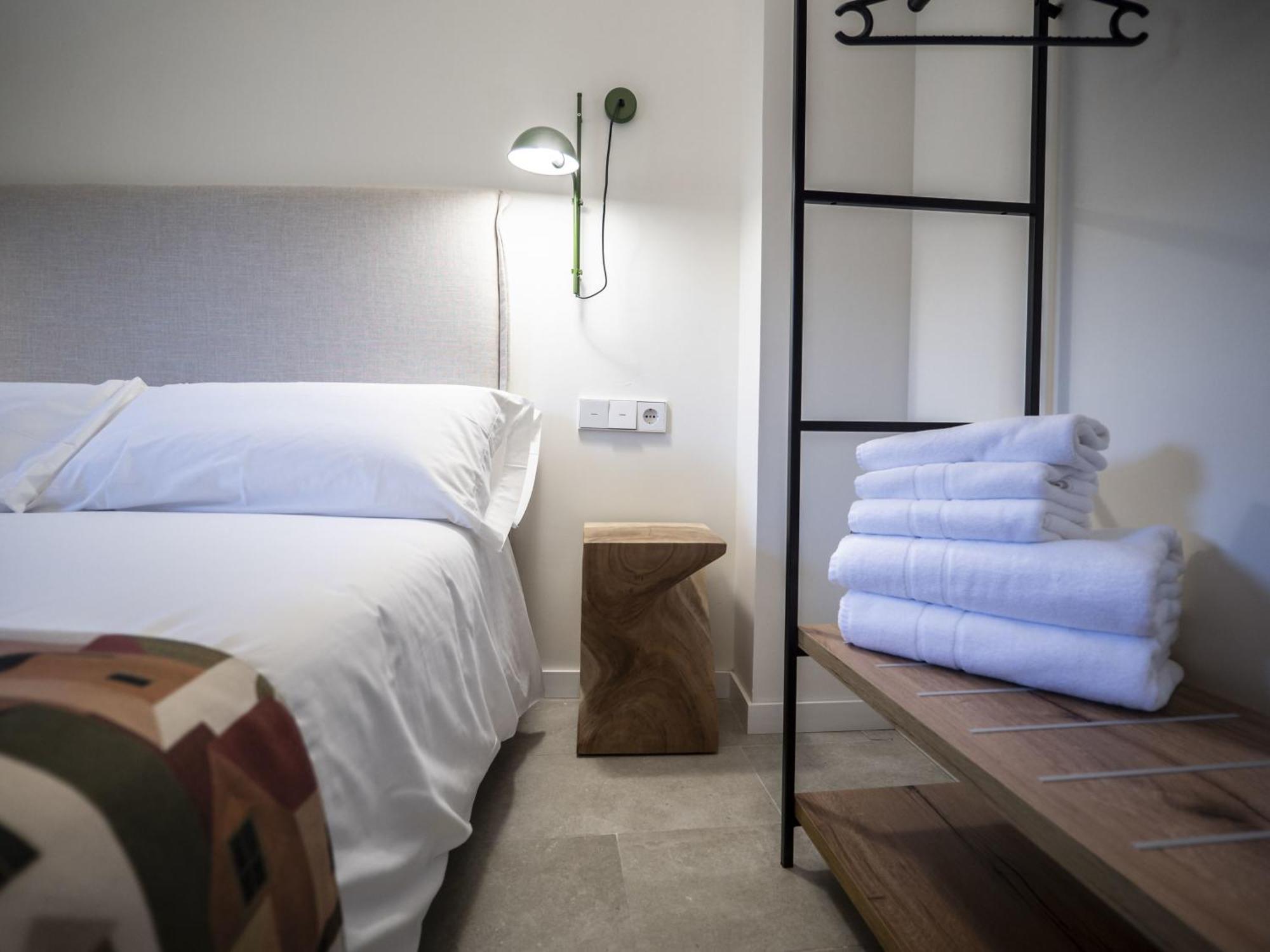 Albarracín La Casa Amarilla Apartamento Enebro מראה חיצוני תמונה