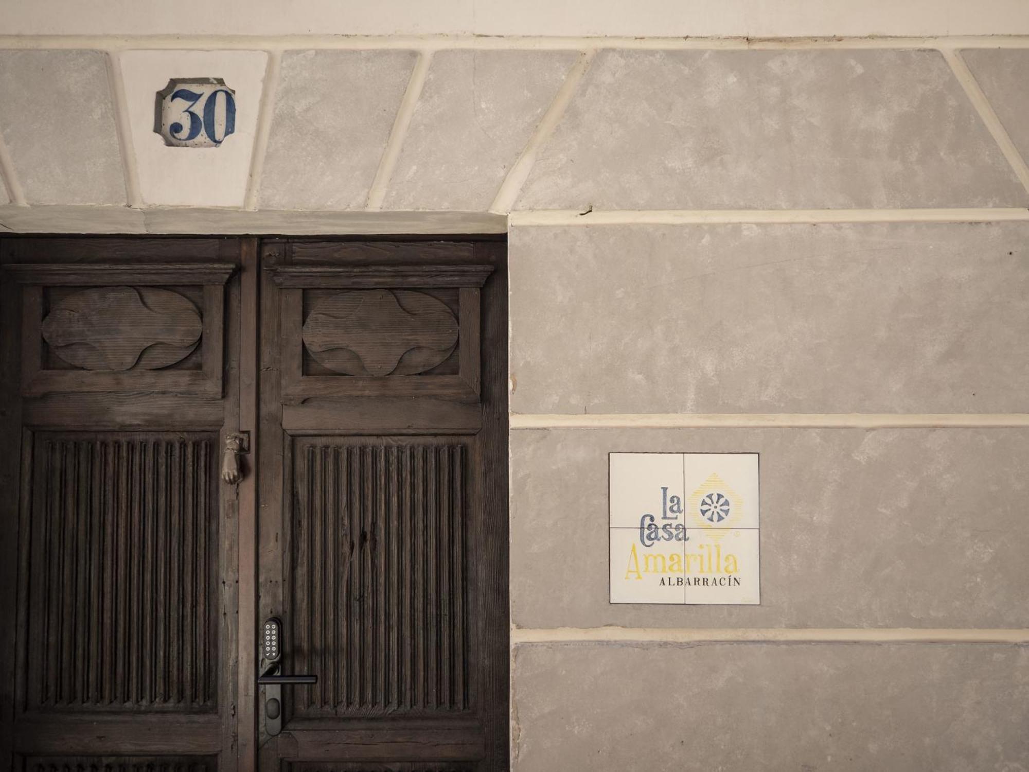 Albarracín La Casa Amarilla Apartamento Enebro מראה חיצוני תמונה